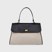 Ciara Essential